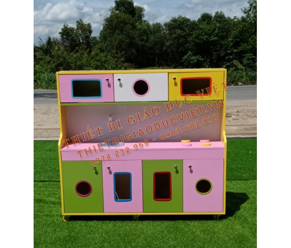 Tủ kệ gỗ mầm non - 49